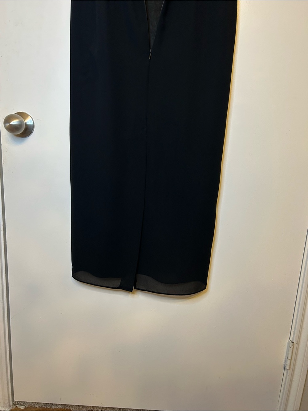 R&M Richards Petitie Classic Black Sleeveless Maxi Dress 4P - Picture 7 of 7